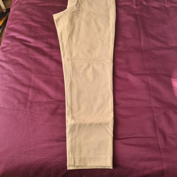 ✨ Gap Signature Skinny Ankle Khaki Pants - Size 8 ✨ - Picture 7 of 8